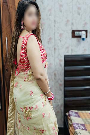 model escorts in chennai shaloni